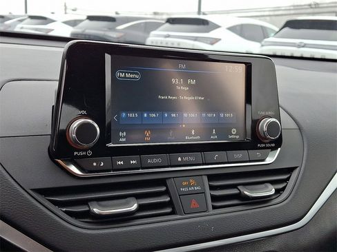 Used 2023 Nissan Altima 2.5 S image 17