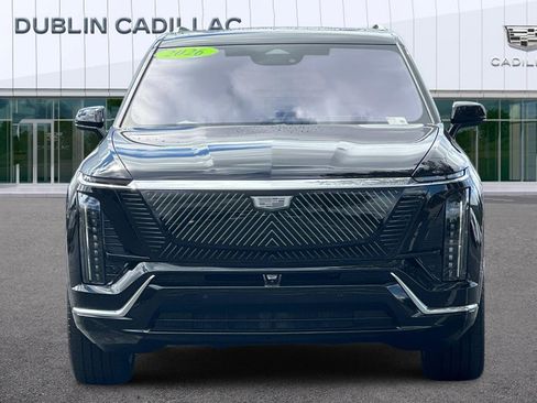 Used 2026 Cadillac Vistiq Luxury image 9