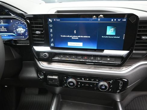 New 2026 Chevrolet Silverado 1500 LTZ w/ LTZ Premium Package image 33