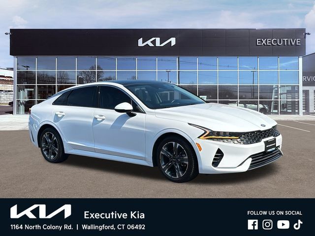 Used 2021 Kia K5 EX FWD image 2