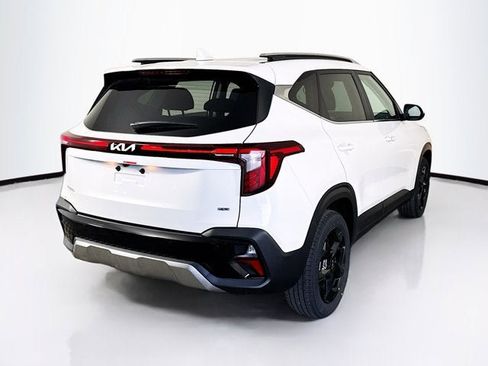 New 2026 Kia Seltos EX w/ EX Sunroof Package image 5