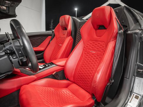 Used 2016 Lamborghini Huracan LP 610-4 image 18