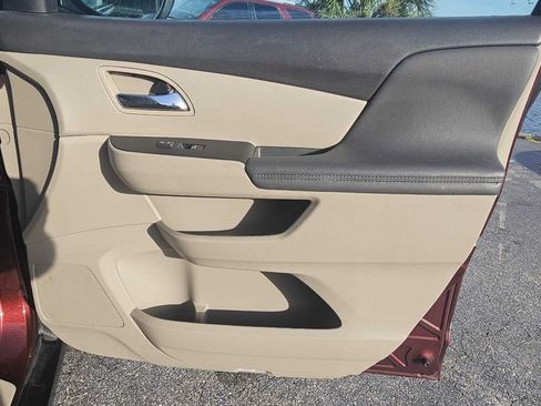 Used 2016 Honda Odyssey EX image 27