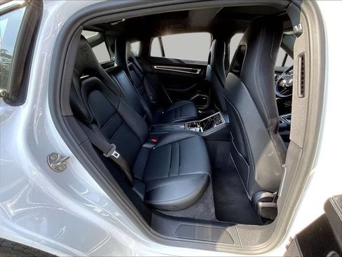 Used 2023 Porsche Panamera Platinum Edition w/ Assistance Package RWD image 26