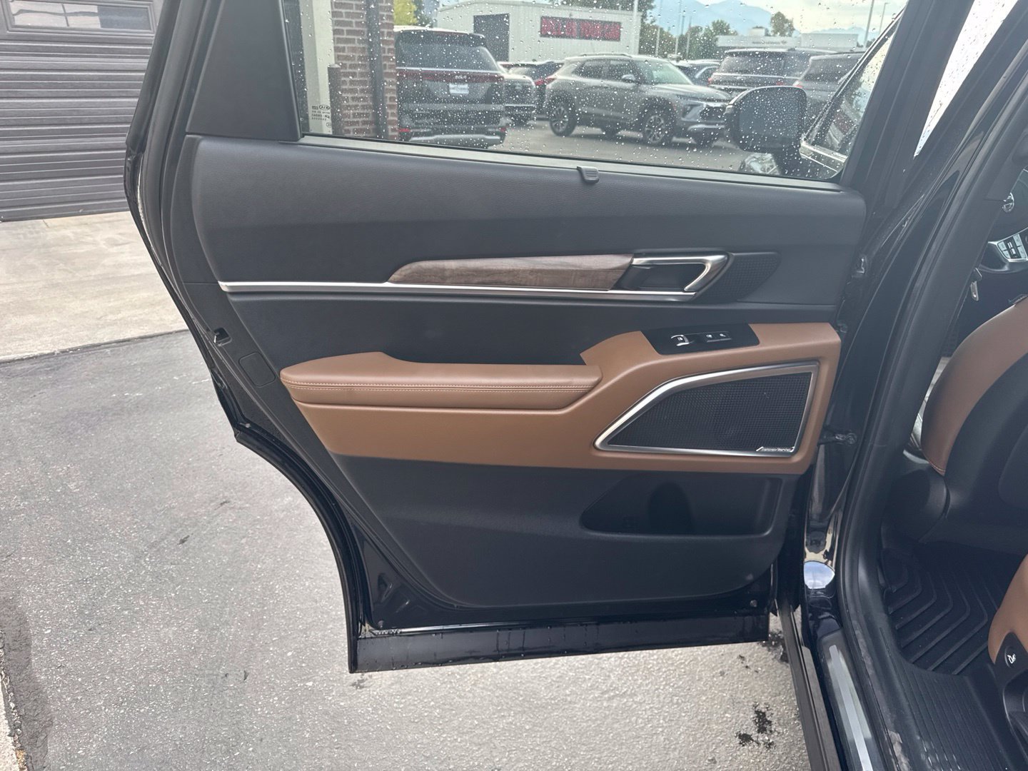Used 2021 Kia Telluride SX w/ SX Prestige Package AWD/4WD image 18