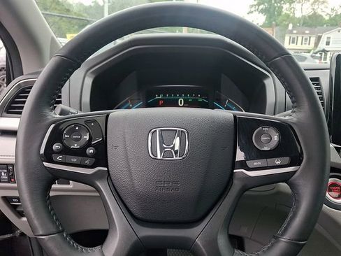Certified 2019 Honda Odyssey Touring image 20