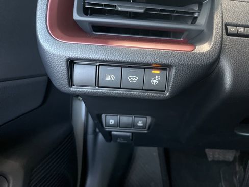 Used 2024 Toyota Prius Prime XSE Premium image 14