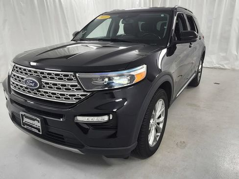 Used 2022 Ford Explorer Limited w/ Equipment Group 301A AWD/4WD image 7