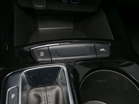 Used 2024 Chevrolet Trax LT w/ Driver Confidence Package image 27