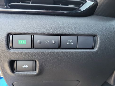 Certified 2024 Nissan Sentra SV w/ Lighting Package image 15