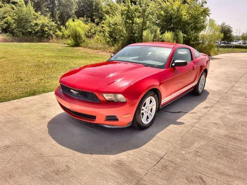 Used 2011 Ford Mustang Coupe w/ 101A Rapid Spec Order Code RWD image 2