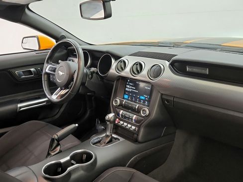 Used 2018 Ford Mustang Coupe w/ Equipment Group 101A RWD image 24