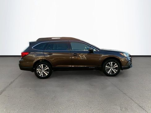 Used 2019 Subaru Outback 2.5i Limited w/ Popular Package #2 image 8