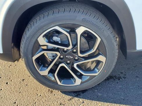 New 2026 Chevrolet Trax RS image 5