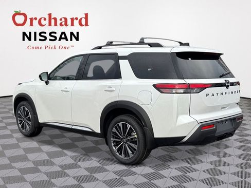 New 2026 Nissan Pathfinder Platinum w/ Cargo Package image 3