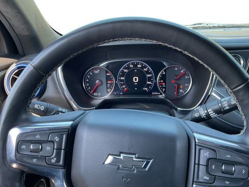 Used 2023 Chevrolet Blazer RS FWD image 12
