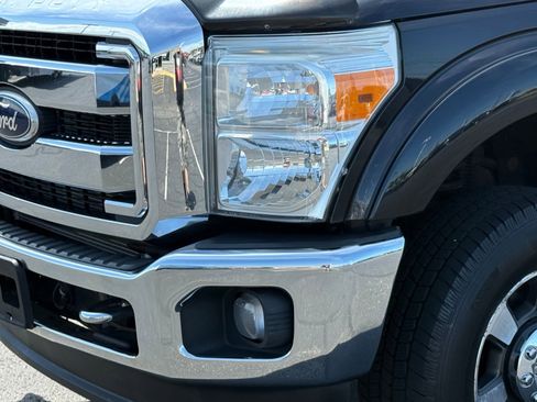 Used 2011 Ford F250 Lariat w/ Camper Pkg AWD/4WD image 10