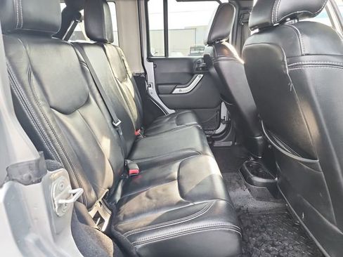 Used 2014 Jeep Wrangler Unlimited Sahara w/ Max Tow Package image 6