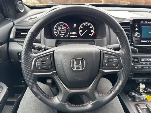 Certified 2024 Honda Ridgeline TrailSport image 34