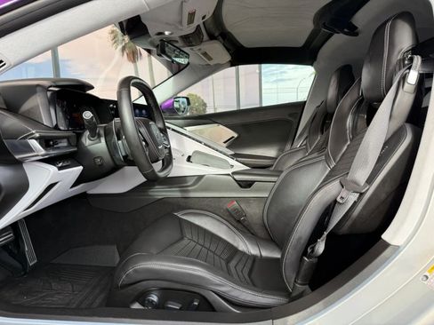 Used 2022 Chevrolet Corvette Stingray Premium Cpe w/ Z51 Performance Package RWD image 41