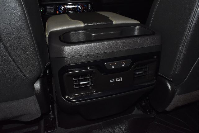 Used 2024 Chevrolet Silverado 2500 ZR2 w/ Technology Package AWD/4WD image 20