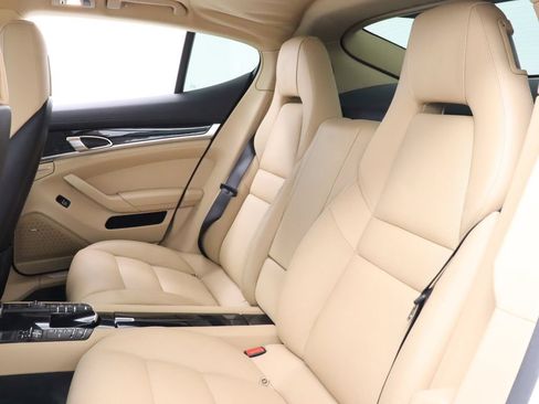 Used 2016 Porsche Panamera Edition w/ Premium Package Plus RWD image 36