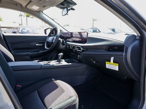 New 2026 Nissan Sentra SR FWD image 19