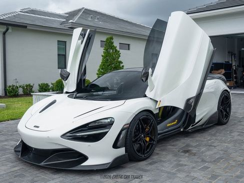 Used 2020 McLaren 720S Performance RWD image 23