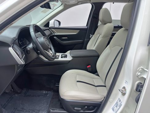 Used 2024 MAZDA CX-90 3.3 Turbo w/ Premium Package AWD/4WD image 17