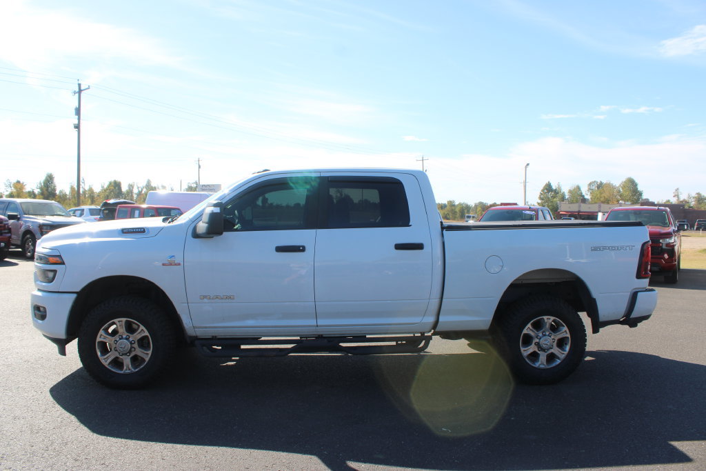Used 2025 RAM 2500 Big Horn AWD/4WD image 6