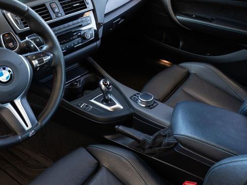 Used 2017 BMW M2 RWD image 29
