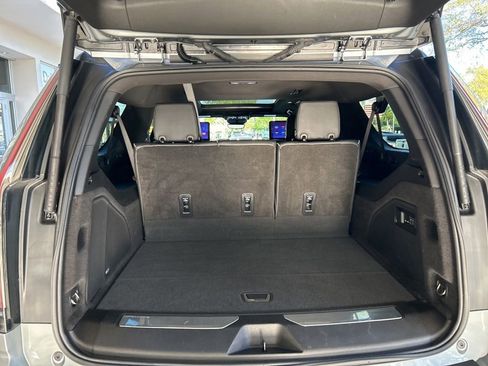 Used 2025 Cadillac Escalade ESV Premium Luxury w/ Touring Package image 46