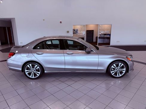 Used 2019 Mercedes-Benz C 300 Sedan image 13