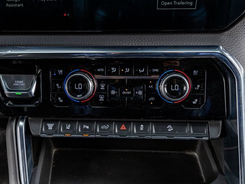 Used 2024 GMC Sierra 3500 Denali w/ Denali Reserve Package image 26