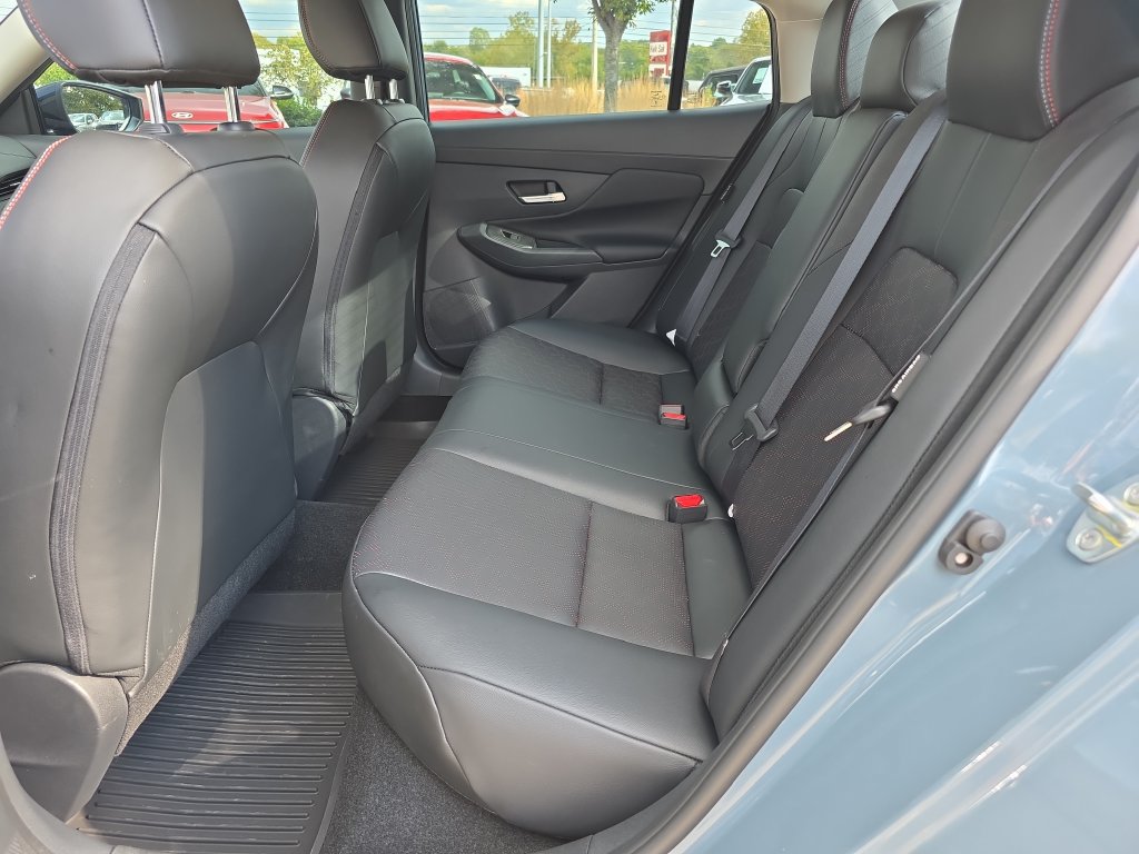 Certified 2026 Nissan Sentra SR w/ SR Premium Package FWD image 31