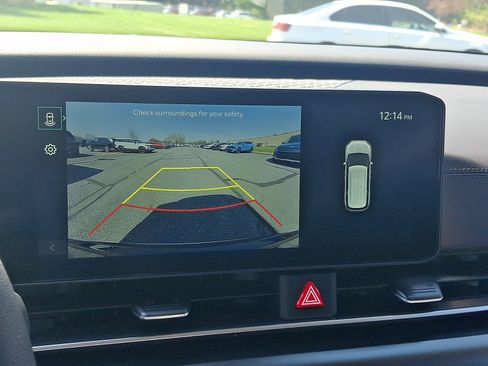 New 2026 Kia Carnival LX FWD image 11