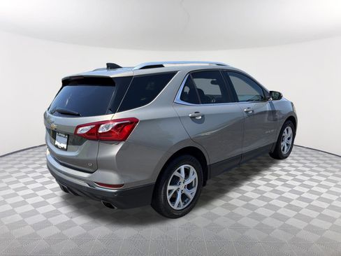 Used 2018 Chevrolet Equinox LT FWD image 5