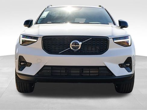 New 2026 Volvo XC40 B5 Ultra w/ Climate Package AWD/4WD image 2
