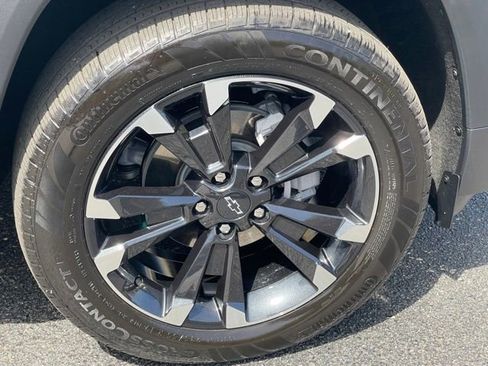 Used 2026 Chevrolet Equinox RS AWD/4WD image 26
