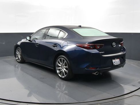 Used 2020 MAZDA MAZDA3 AWD Sedan w/ Premium Package image 31