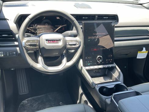 New 2026 GMC Terrain AT4 AWD/4WD image 9