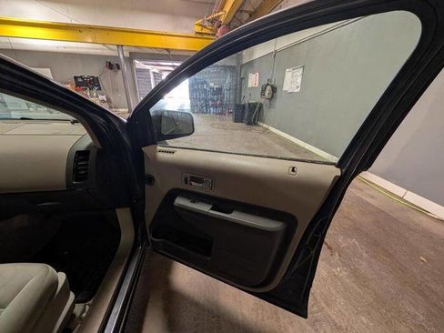 Used 2007 Ford Edge SE FWD image 30