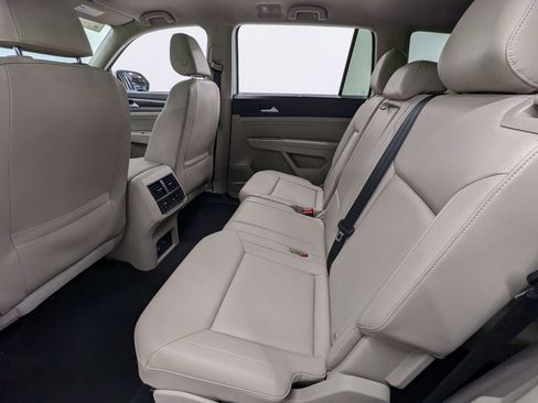 Used 2020 Volkswagen Atlas SE w/ Panoramic Sunroof Package image 21