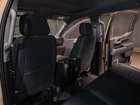 Used 2023 Chevrolet Silverado 1500 LT Trail Boss w/ Protection Package AWD/4WD image 21