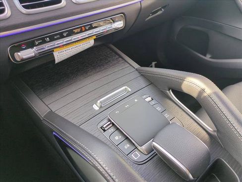 New 2026 Mercedes-Benz GLE 350 4MATIC image 11