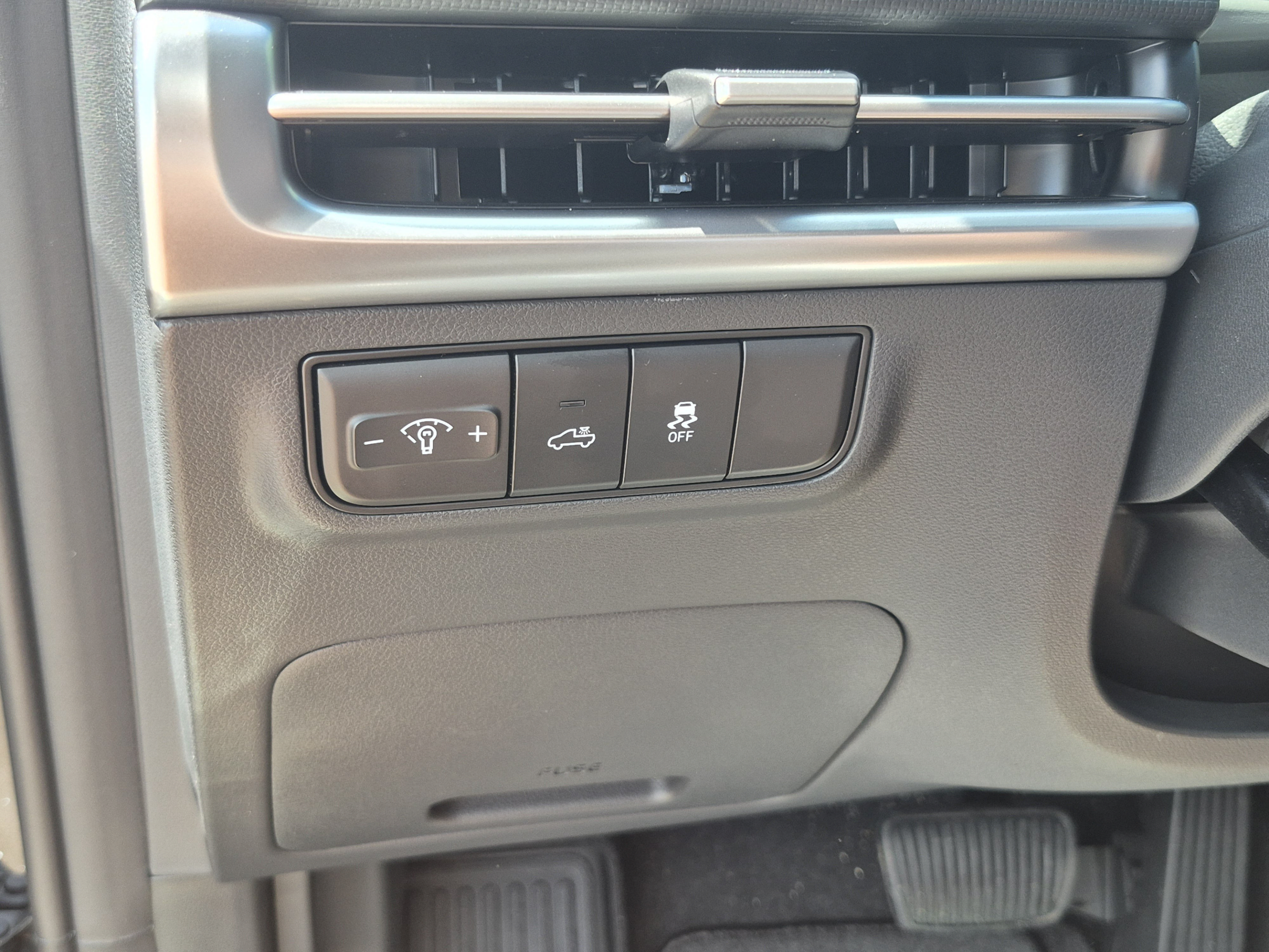 New 2027 Hyundai Santa Cruz SEL FWD image 27
