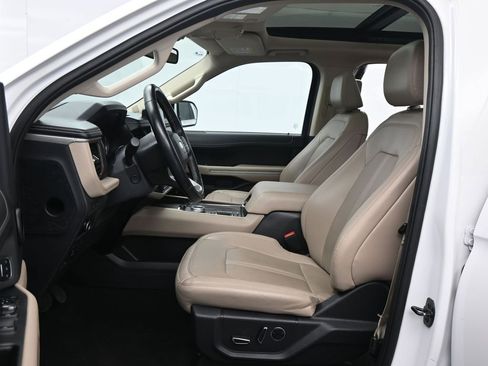 Certified 2024 Ford Expedition Max Limited image 19
