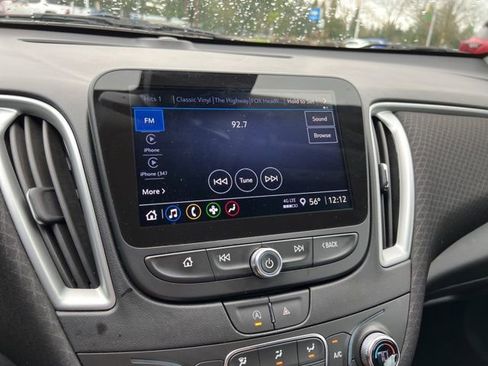 Used 2024 Chevrolet Malibu LT image 33