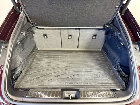 Certified 2024 Porsche Macan Turbo Electric image 22