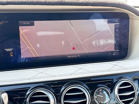 Used 2019 Mercedes-Benz S 560 4MATIC Sedan image 14